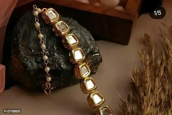 Beautiful Maroon Alloy Jewellery Set For Women