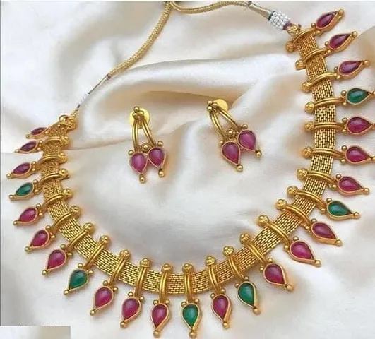 Attractive Multicoloured Alloy Jewellery Sets for Women