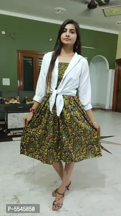 Buy LAALZARI Green Crop Top with Shaded Dhoti Skirt And Shrug (Set of 3)  online