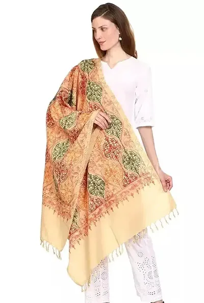 Trendy And Beautiful Woolen Shawl For Women