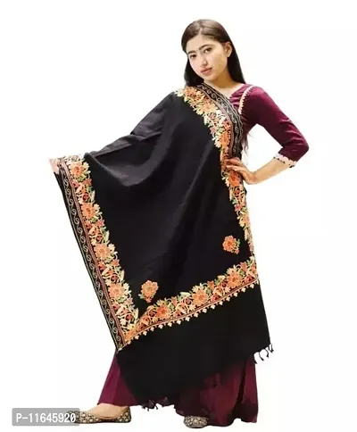 Trendy And Beautiful Woolen Shawl For Women