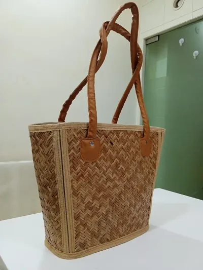Bamboo bucket bag