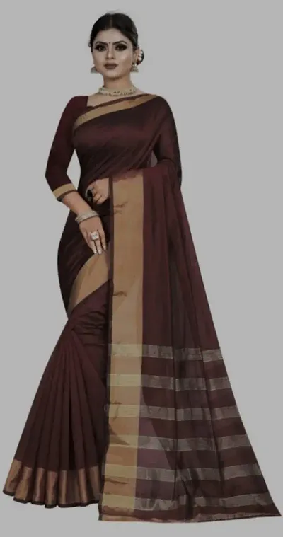 WOMANS SAREE WITH BLOUSE PIECE