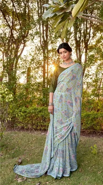 WOMANS CHIFFON SAREE WITH BLOUSE PIECE