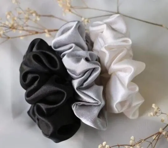 Trendy Fabric Scrunchies for Women (pack of 3)