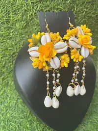 SahuShopello shell jewellery for haldi ceremony for bride/ cowrie Floral Jewellery set for Haldi Ceremony / baby Shower / Artificial Flower set-thumb1