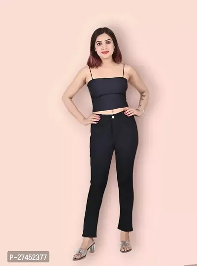 Stylish Black Denim Solid Jeans For Women