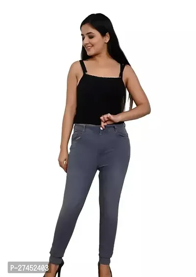 Stylish Grey Denim Solid Jeans For Women