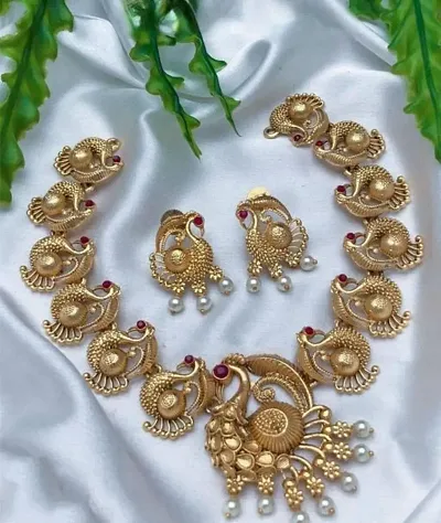 Trendy Jewellery Set 