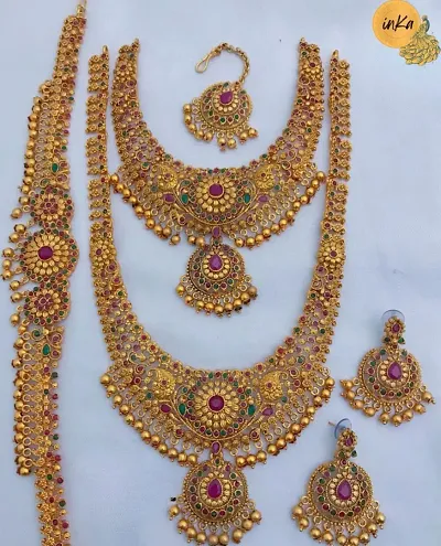 Must Have Jewellery Set 