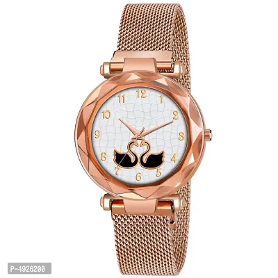 Stylish Golden Magnetic Mesh Metal Strap Analog Watches For Women