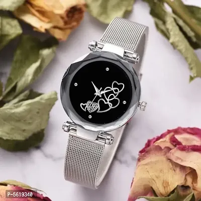 Designer Lovers Heart Dial Black Silver Magnet strap Black Dial Quartz Watch