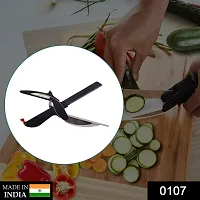 2 in 1 Food Chopper and Fruit Cutter-thumb1