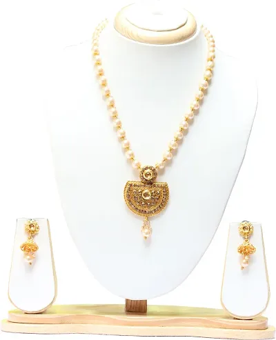 Must Have Alloy Jewellery Set 