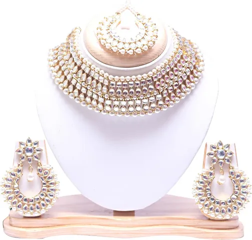 Elegant Jewellery Set For Women