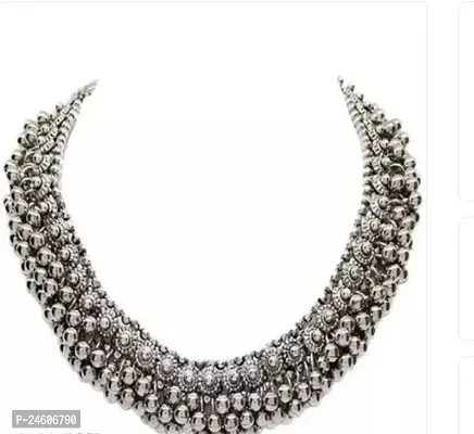 Stylish Alloy Necklace For Women And Girls