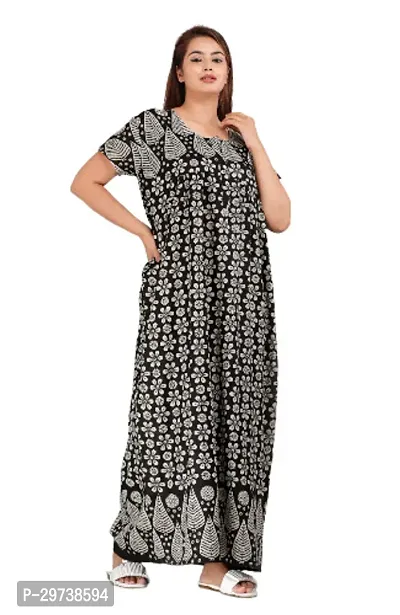 Stylish Black Cotton Blend Printed Nighty For Women-thumb2