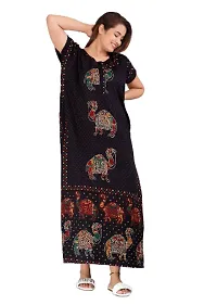 Stylish Black Cotton Blend Printed Nighty For Women-thumb1