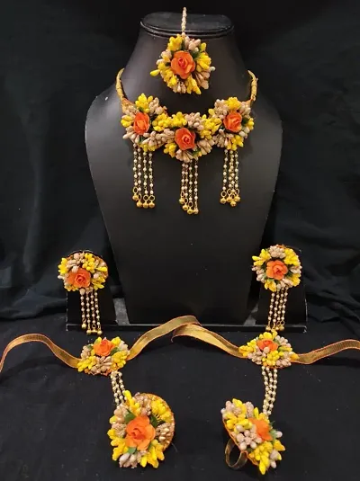 Trendy Complete Flower Jewellery Set For Haldi, Mehndi, Baby Shower-thumb0