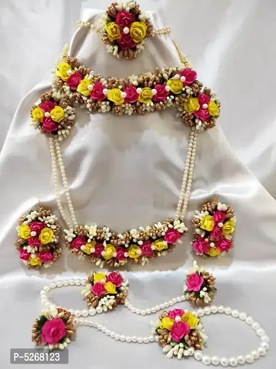 Baby shower jewellery Order now | Flower jewelry designs, Dried flower  jewelry, Flower jewellery for mehndi