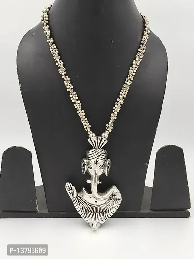 Elegant Necklaces for Women