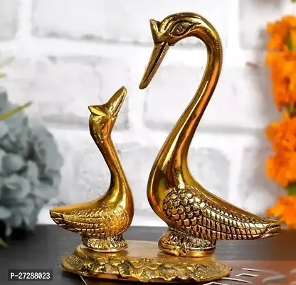 Swan Set Statue Pair of Kissing Duck Decorative Showpiece Hans Ka Joda