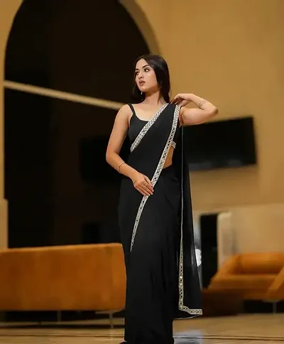 Elegant Georgette Saree with Blouse piece 