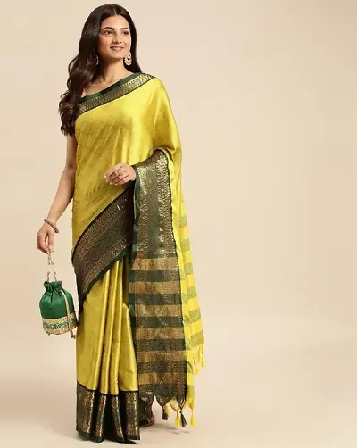 Glamorous Silk Cotton Saree with Blouse piece 