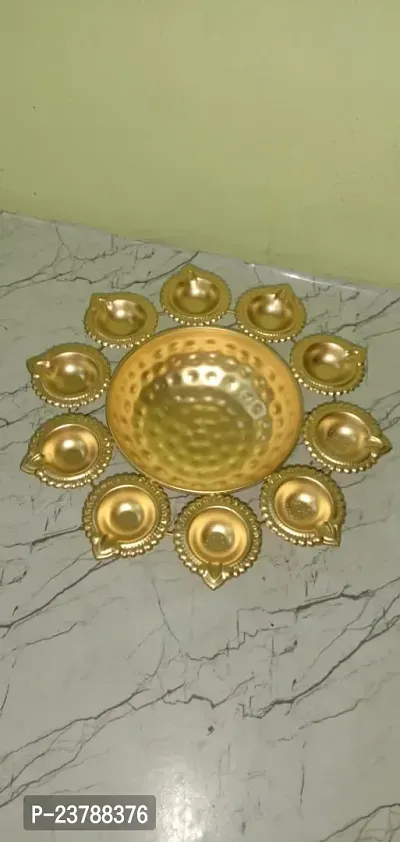 Collection Golden Decorative Metal Diya Traditional Lotus Urli Bowl