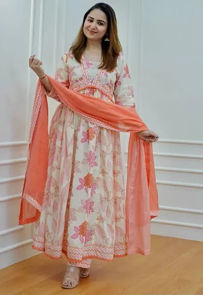 Stylish Women Kurta, Bottom and Dupatta Set