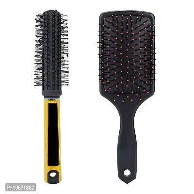 Paddle Brush With Wooden Round Comb