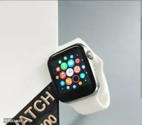 i7 Pro Max White Smart Watch With Bluetooth Connectivitycalling Facility