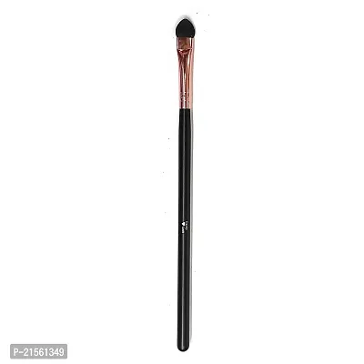 Trendy Look Professional Makeup Brush (MB-118)