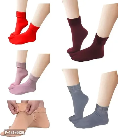 VT VIRTUE TRADERS Multicolour Velvet Winter Thermal Thumb socks for Women Girls (Pack of 5 Pairs)