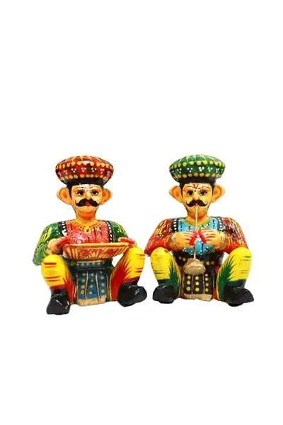 Best Selling Showpieces & Figurines 