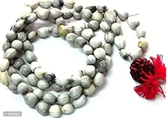 Alluring White Wood Agate Chain For Men