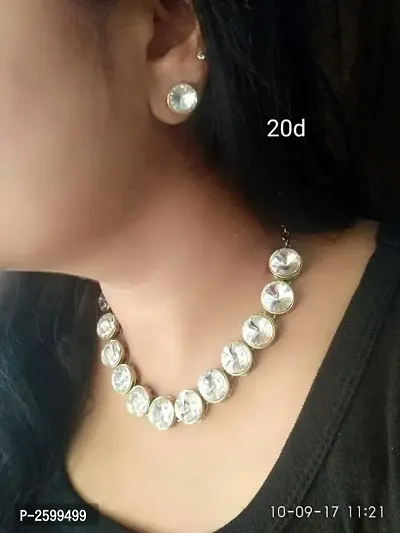 Beautiful Kundan Stone Necklace Set with Earring-thumb0