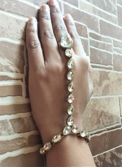 Kundan Handcuff