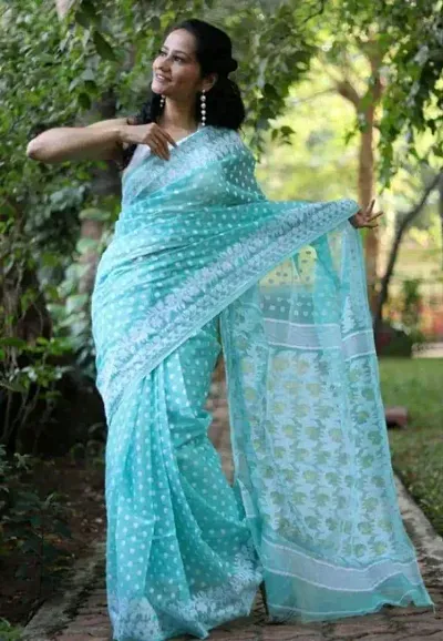 Stylish Saree With Blouse Piece For Women