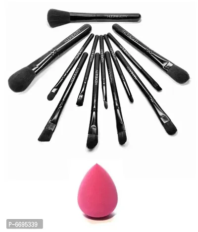 Trendy Beauty Blender With Synthetic Concealer Brush,Foundation Brush 12 Gm