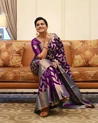 Stylish Purple Silk Blend Printed Saree With Blouse Piece For Women-thumb2