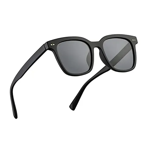 Fabulous Plastic Wayfarer Sunglasses For Men