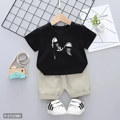 Fabulous Black Cotton Blend Printed T-Shirts with Shorts For Boys