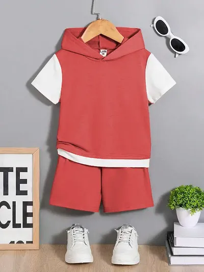 Stylish Blend T-Shirts with Shorts For Boys