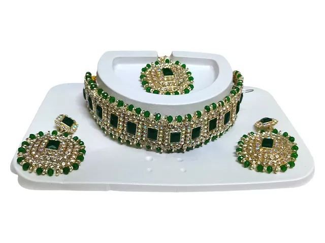 Must Have Jewellery Set 