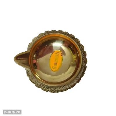 RACE MINDS Traditional Brass Kuber Vilakku Diya Puja Deepak Diya, Oil Lamp for Home Decoration, Pooja and Diwali(DV02) (Size 4 4.5X5.5X3 cm, 1)-thumb2