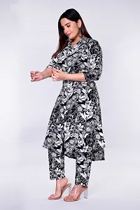 Stylish Black Cotton Printed Kurta With Pant Set  For Women-thumb2