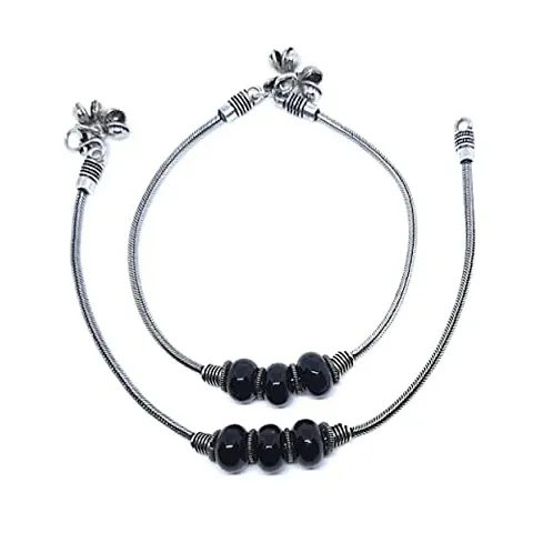 VAPPS Oxidised Silver-Toned & Black Beaded Anklets Silver Anklet (Silver)