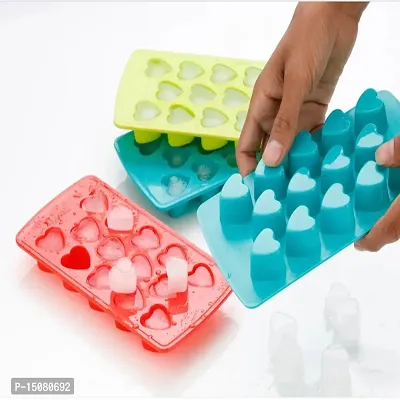 Mejilla Heart Shape Plastic Ice Cube Tray ndash;Pack Of 3 (Multi Color)