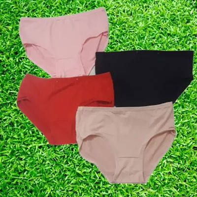 Manya fashion and imitation presents new panty 4 pcs coiour